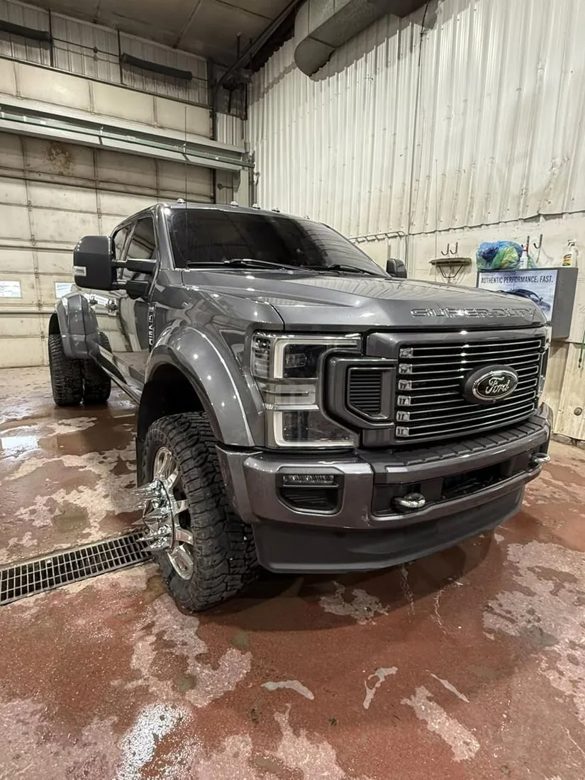 Ford F-450 Platinum dually serviced at a Grande Prairie fleet repair shop